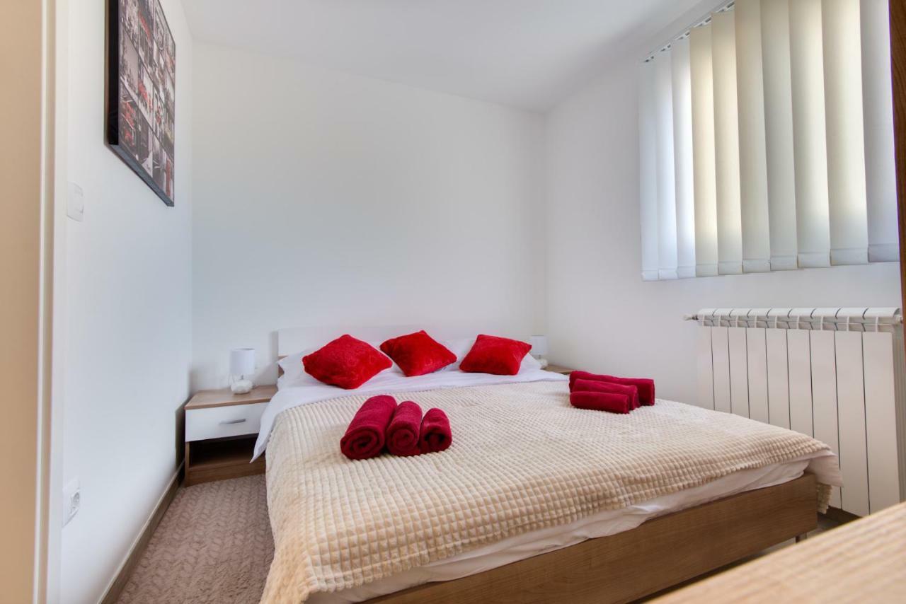 Ferienwohnung Apartman Tarnik'S Viskovo Exterior foto