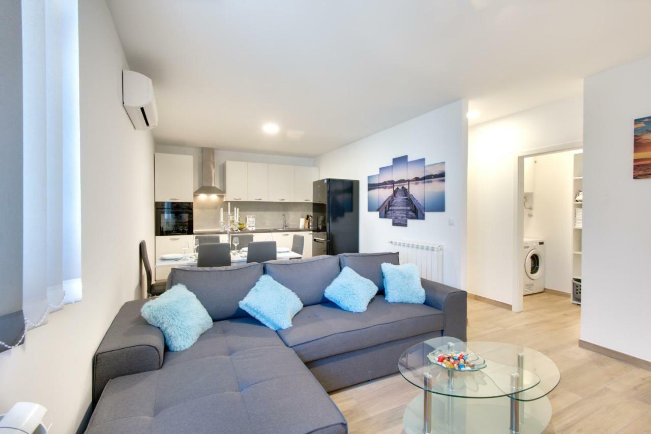 Ferienwohnung Apartman Tarnik'S Viskovo Exterior foto