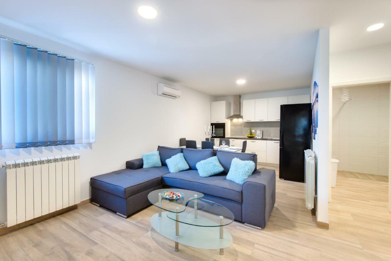 Ferienwohnung Apartman Tarnik'S Viskovo Exterior foto
